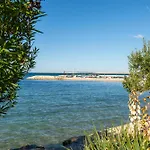 Bella Sofia 80 M From The Sea *