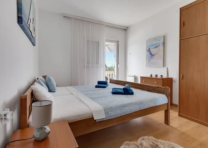 Bella Sofia 80 M From The Sea
