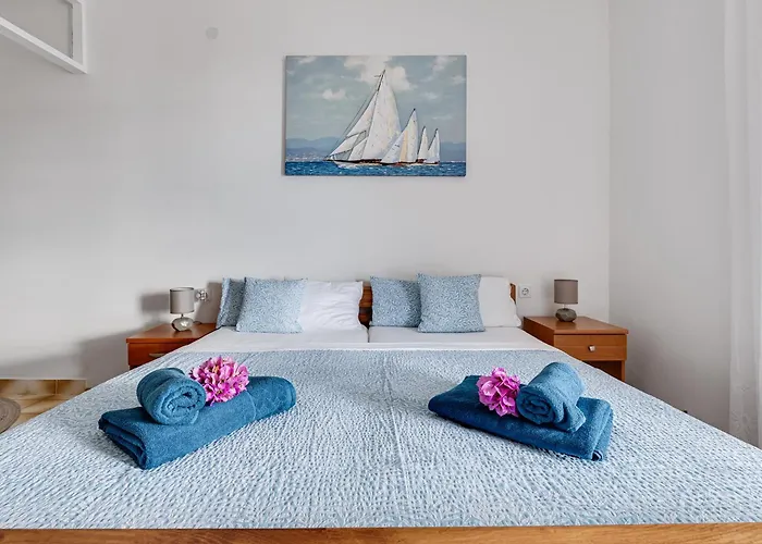 Bella Sofia 80 M From The Sea * Rtina