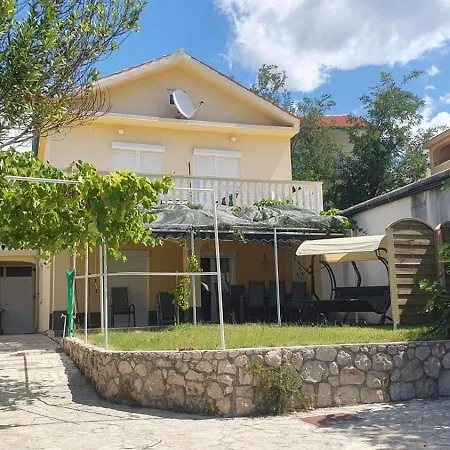 Nyaraló Bella Sofia 80 M From The Sea Rtina